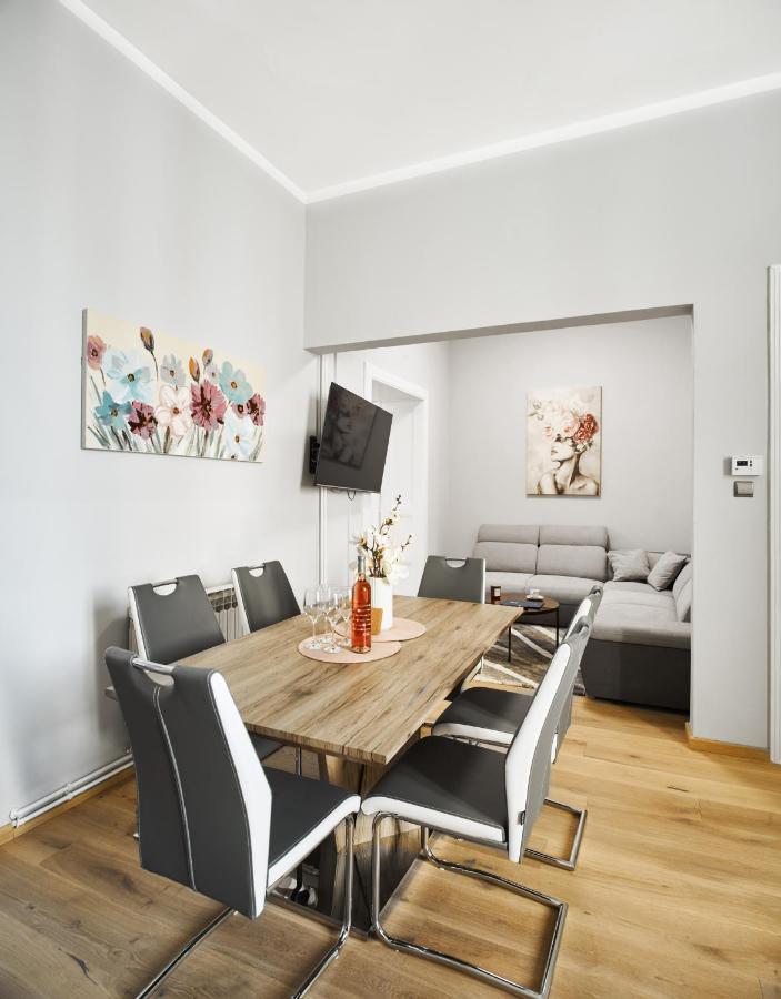 City Twenty 2Bdr Apartment By Irundo ザグレブ エクステリア 写真